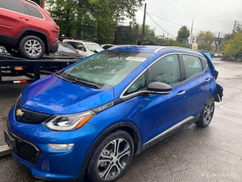 Продам Chevrolet Bolt EV Premier 2017 року зі швидким портом зарядки