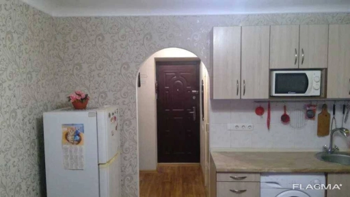 В продажі 1 кімнатна квартира - малосімейка