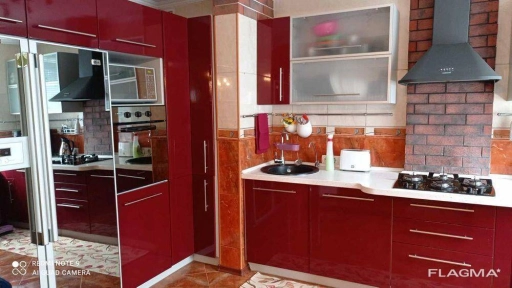 В продажу розкішна 3-кімнатна квартира на Огнівці