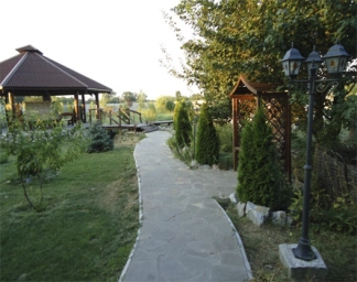 Сдам посуточно и почасово дома в Запорожье.