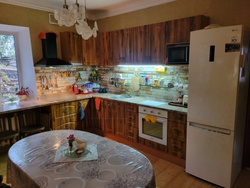 Продам будинок в м. Запоріжжя