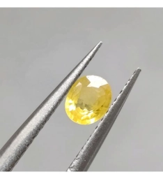Натуральний Жовтий Сапфір 4.7*3.8мм