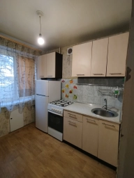Продам. 1-к.кв. 1/9, низ вул.Робоча, буд.22-А.