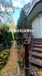 Продажа дома в охраняемом  кооперативе возле моря / Фонтан