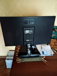 монитор LG Flatron, модель LG 23EA63V-P