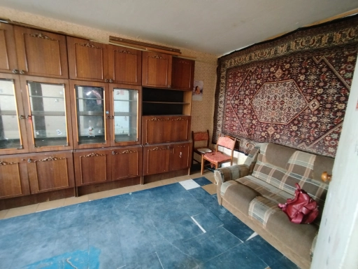Продам. 2-к.кв. 6/9, вул. Калинова, 77-А