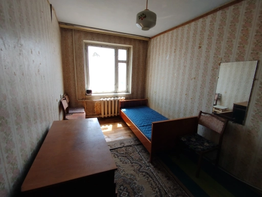 Продам. 2-к.кв. 6/9, вул. Калинова, 77-А