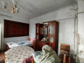 Продам. 2-к.кв. 2/2. Нагорка, вул. Дмитра Донцова 15