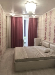 Продажа 2 квартиры  в Аркадии/ ЖК Гольфстрим , 75 м , балкон , ремонт